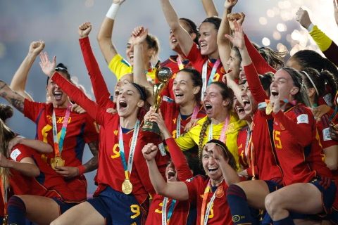 महिला विश्वकपको सफलताले लुकाउन सक्दैन पुरुषसँगको असमानता